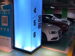 -CGV影城(滨江天街IMAX店)