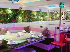 -巴特餐饮6加1音乐餐吧·新疆菜