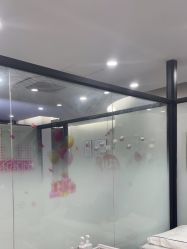 -苗方清颜专业祛痘·皮肤管理