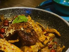 -吃饭皇帝大土家民族菜(正大广场店)