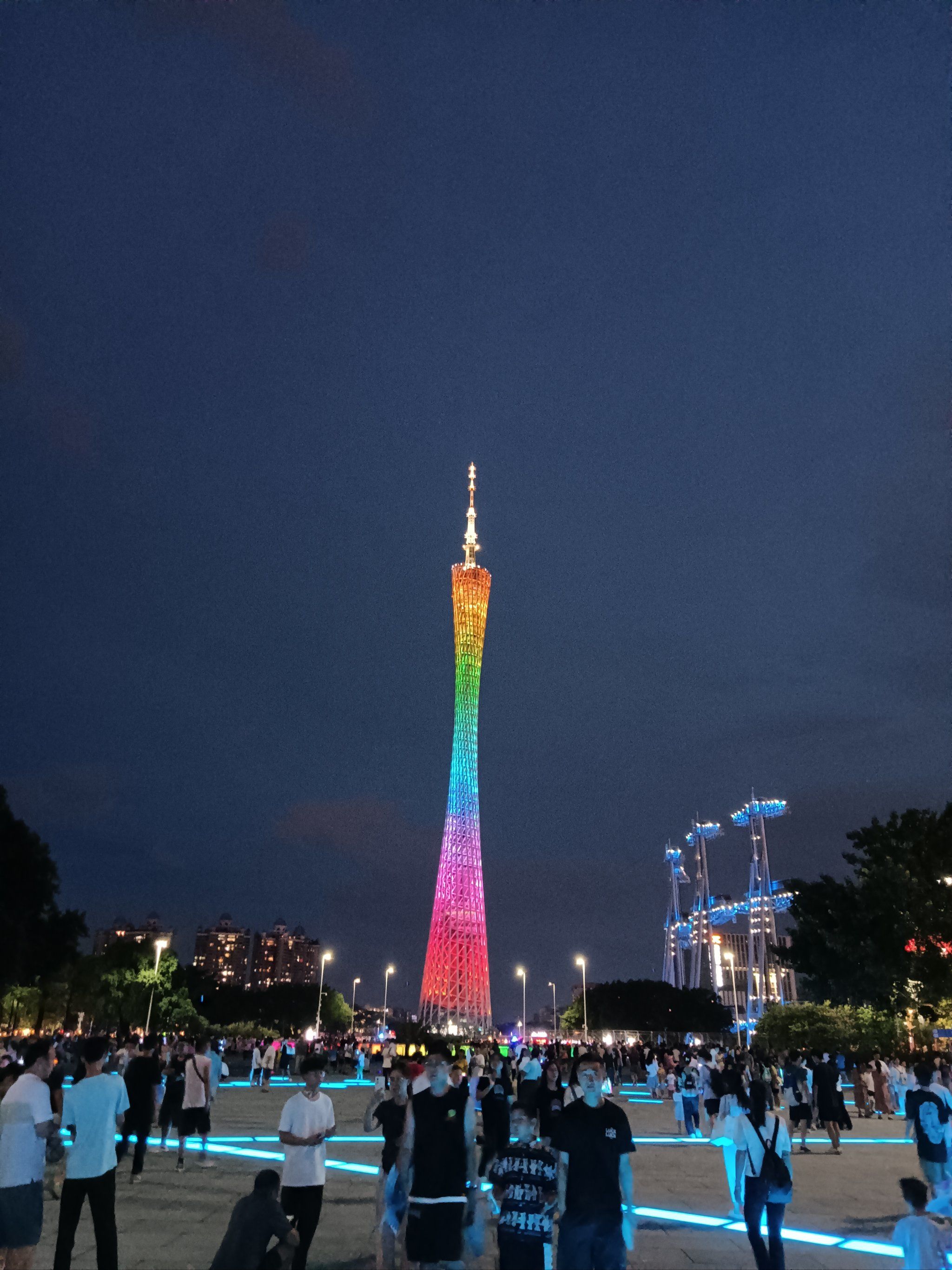 广州市最大的广场——海心沙广场