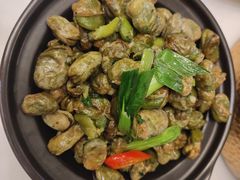 特色酥豆煲-丰收日·小海鲜·沪上家宴(顾村正大店)