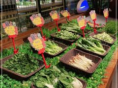 -宝燕海货工场(长江国际店)