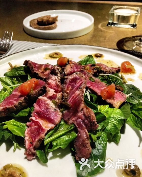 地心西餐酒吧烤牛肉菠菜沙拉图片 第30张