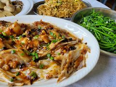 时汁蒸鱼头-广宁炭炉鸡煲·富临门饭店