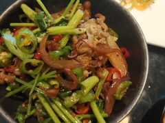 -小天鹅戴斯酒店鲸鲨百汇创作料理