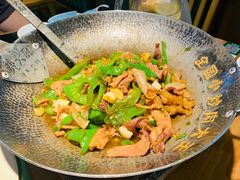 -费大厨辣椒炒肉(万家丽一店)