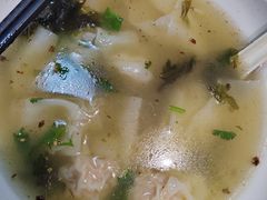-三好食堂(煎饺·馄饨·肉饼米线·盛世广场店)
