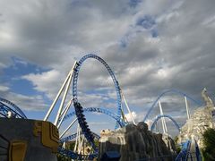 -七彩云南欢乐世界