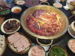 -王婆乔鲜鱼自助火锅(蜀汉路店)