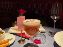 -弦月窗LUNETTE BY AMANDA(复兴路店)