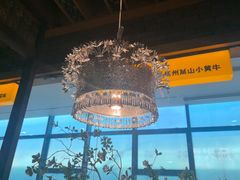 -野山舂·贵州现舂酸汤火锅(鸿通城店)