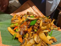 -云海肴·汽锅鸡·云南菜(美罗城店)