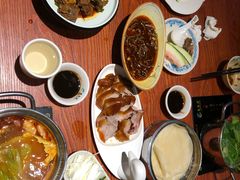 -龙聚德北京烤鸭(沙坪坝华宇A馆店)