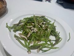 -梅花香里大酒店(郁金香路店)