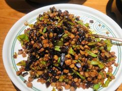黑三剁-云海肴·汽锅鸡·云南菜(高德置地店)