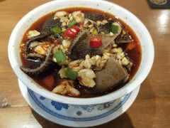 -炉小二铜锅牛蛙•川湘菜(三里屯店)