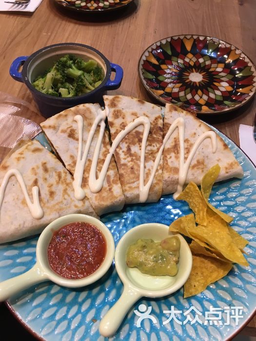 墨西哥鸡肉蘑菇薄饼