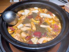 -一朵菌·野生菌探索家火锅(南亚店)