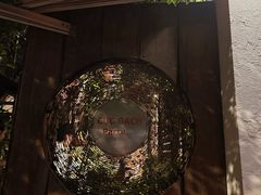 -Cuc Gach Quan Restaurant