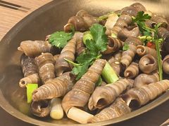 -街角等你.大连海鲜烧烤.经典铁板海鲜串(西安路店)