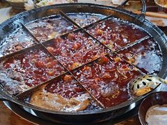 -正南齊北重庆老火锅(光华村直营店)