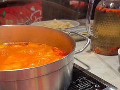 -尚尚仙·酸汤猪手·猪肚鸡火锅(华联万柳购物中心店)