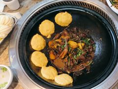 -锅老头海鲜铁锅炖