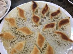 -周家大连水饺(美专校街店)