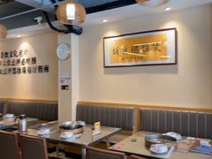 -胡须佬鸡煲四季火锅店(石厦西村直营店)