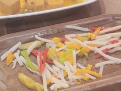 -隔壁老王·家常云南菜(皇冠店)