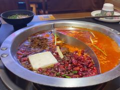 -沸炉重庆老火锅(军事博物馆店)