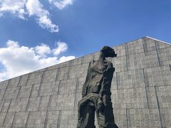 -侵华日军南京大屠杀遇难同胞纪念馆-停车场