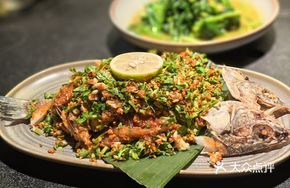 Nutty Shredded Sea Bass