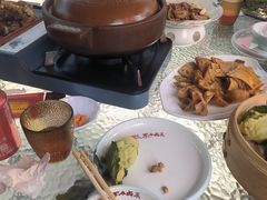 -老鼎万春卤菜(五代传承创始老店)