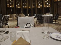 -麒麟华膳汇(飞泷商务大厦店)