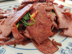 -天天向上素食餐厅(五台山店)