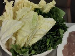鸳鸯菜-胡须佬鸡煲四季火锅店(石厦西村直营店)