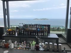 -瑰丽酒店·海吧·天际下午茶·现场DJ·天台酒吧