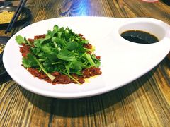 -范二妹独特烧烤夜宵城(宜宾总店)