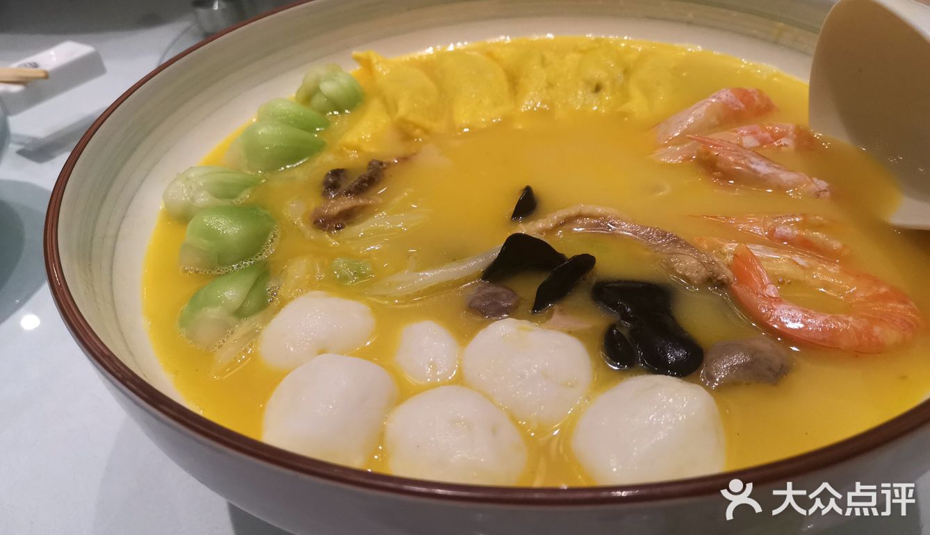 舫中细品杭帮菜，四季不同春更美！