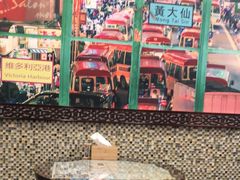 大堂-广信牛奶甜品世家(台东店)