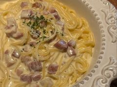 -玛格萝妮比萨屋(四平店)