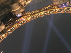 -影汇之星8字形摩天轮
