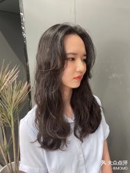 -藤野造型烫发染发