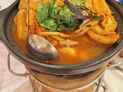 -老表记广西宵夜螺蛳鸭脚煲(东盟店)