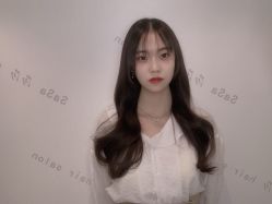 -BULB STUDIO 巴柏明星发型工作室