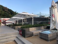 -UNI UNI(环亚凯瑟琳店)