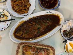 -七的湖·晚芳亭·阳澄湖农家菜·大闸蟹(莲花岛店)