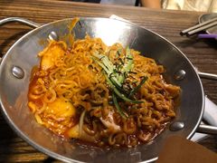 辛拉面-富乐满韩国正宗炸鸡韩国料理(虹泉路店)
